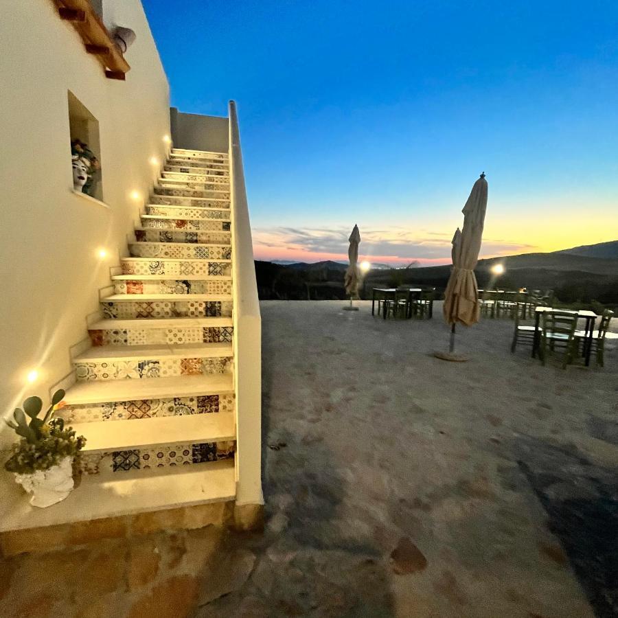 Manzil Country House Valderice Esterno foto